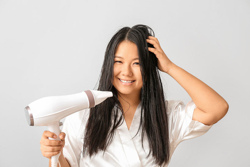 How to Blow Dry Your Hair Straight